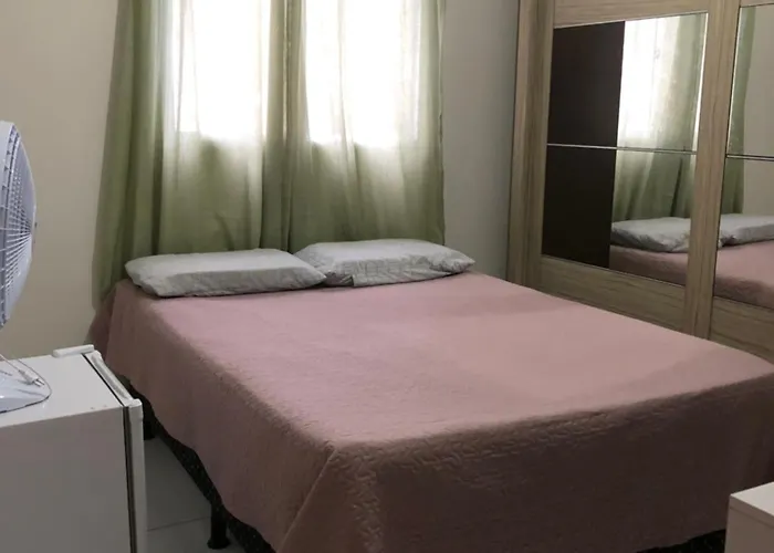 Pousada Da Nenem - Quarto 02