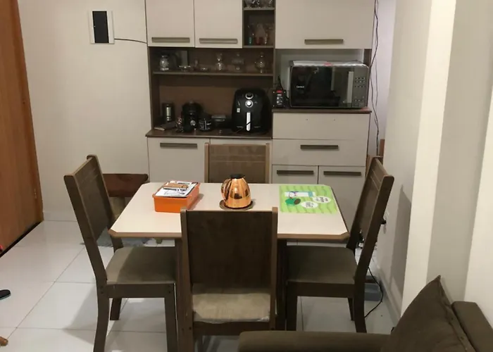 Pousada Da Nenem - Quarto 02