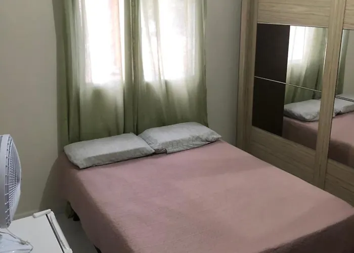Pousada Da Nenem - Quarto 02